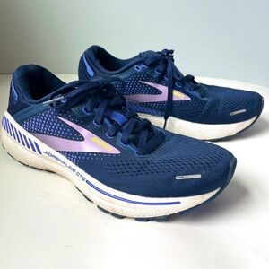 Brooks Women's Adrenaline 22 GTS Running Shoes - Navy and Purple